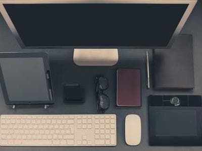 Kesenjangan antara Gelar Akademis dan Kompetensi Nyata.